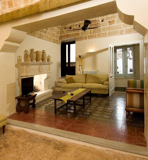 Borgo ai conti - Center Town-Salento - La Scurdijata o La Cicuredda - salottino