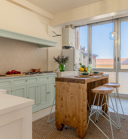 Borgo ai conti - Seaview-Versilia - il porto - cucina